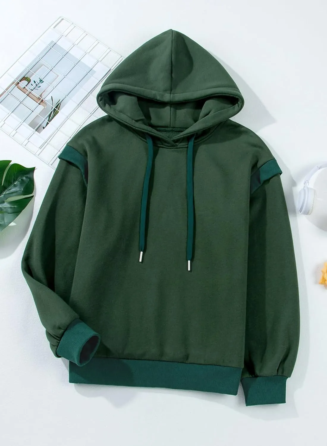 AlvaQ Womens Oversized Sweatshirt 2024 Colorblock Long Sleeve Layered Drawstring Hoodies Pullover Top with Pockets