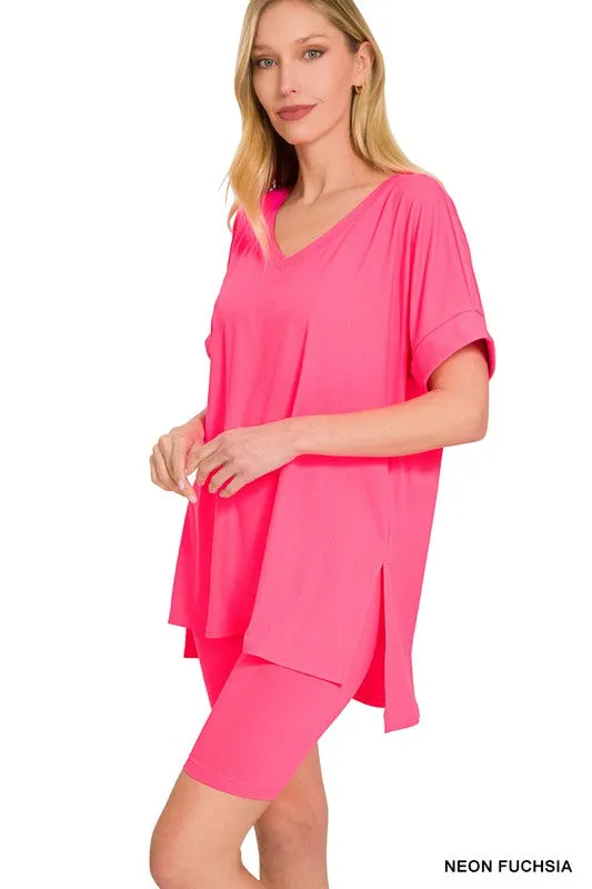 BRUSHED MICROFIBER V-NECK TOP & BIKER SHORTS