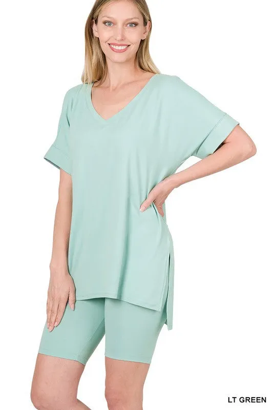 BRUSHED MICROFIBER V-NECK TOP & BIKER SHORTS