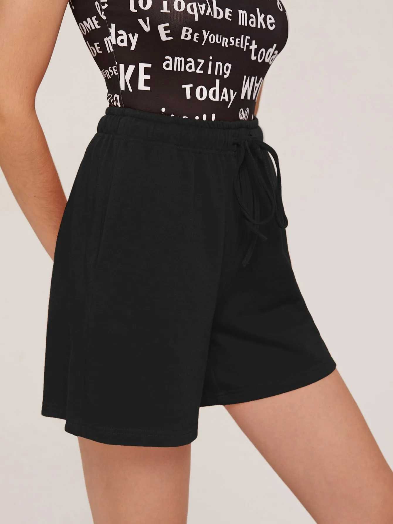 Casual Plain Pocket High Waist Women Shorts
