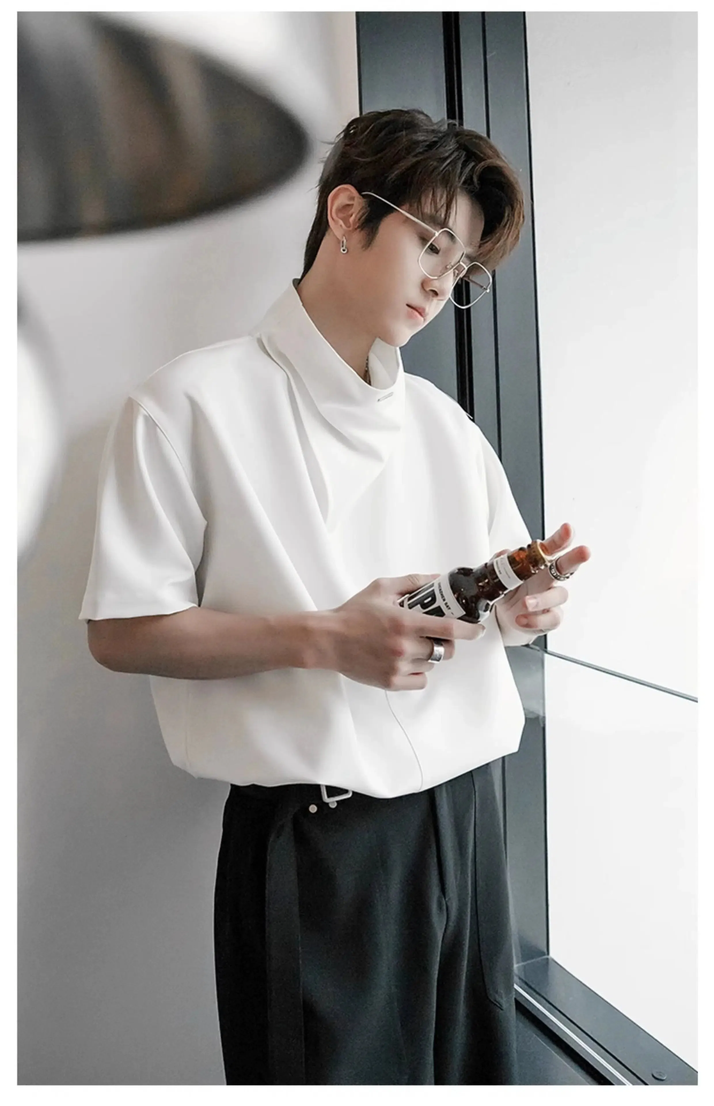 Chic Short-Sleeve Fashion Shirt