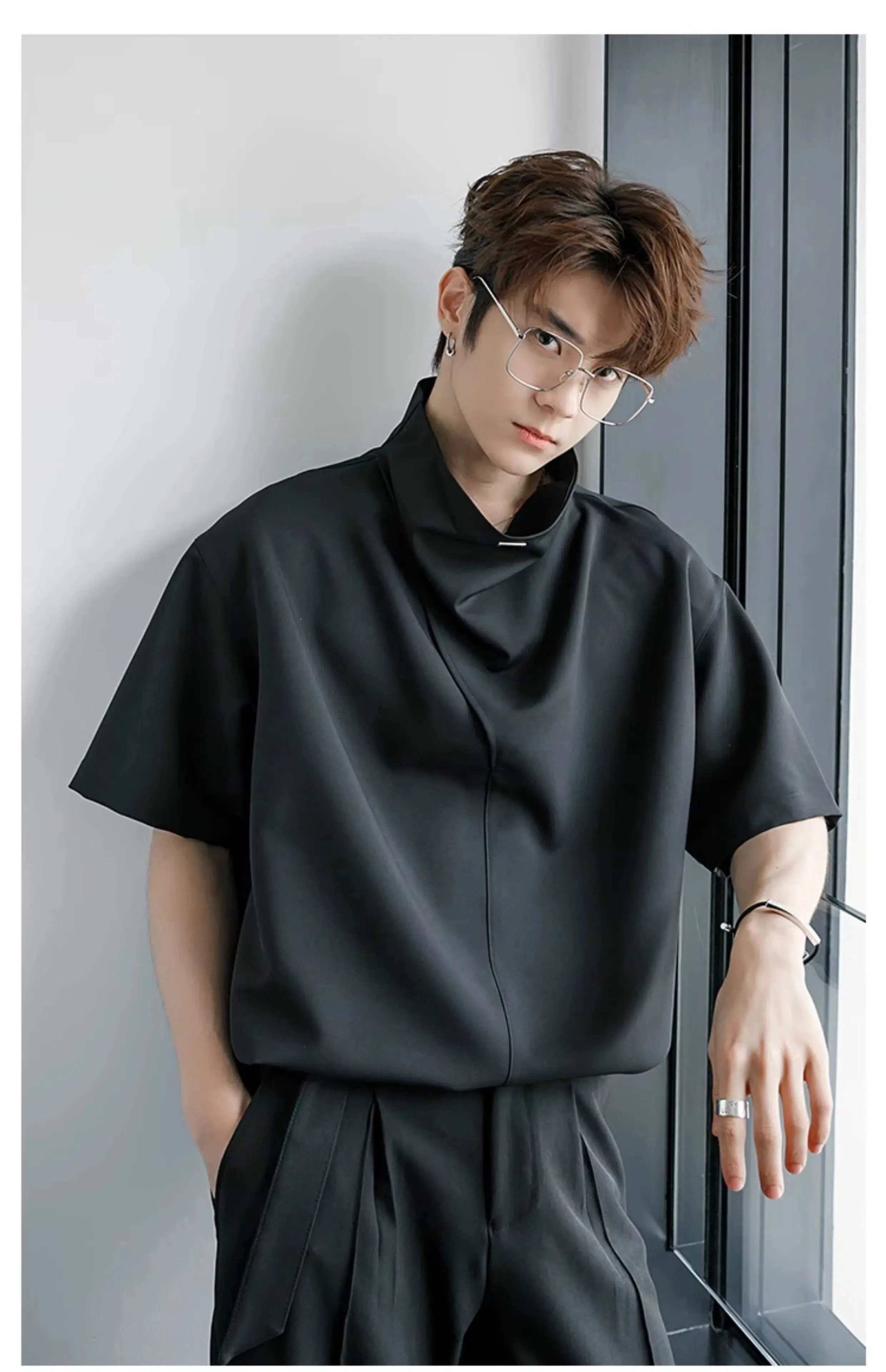 Chic Short-Sleeve Fashion Shirt