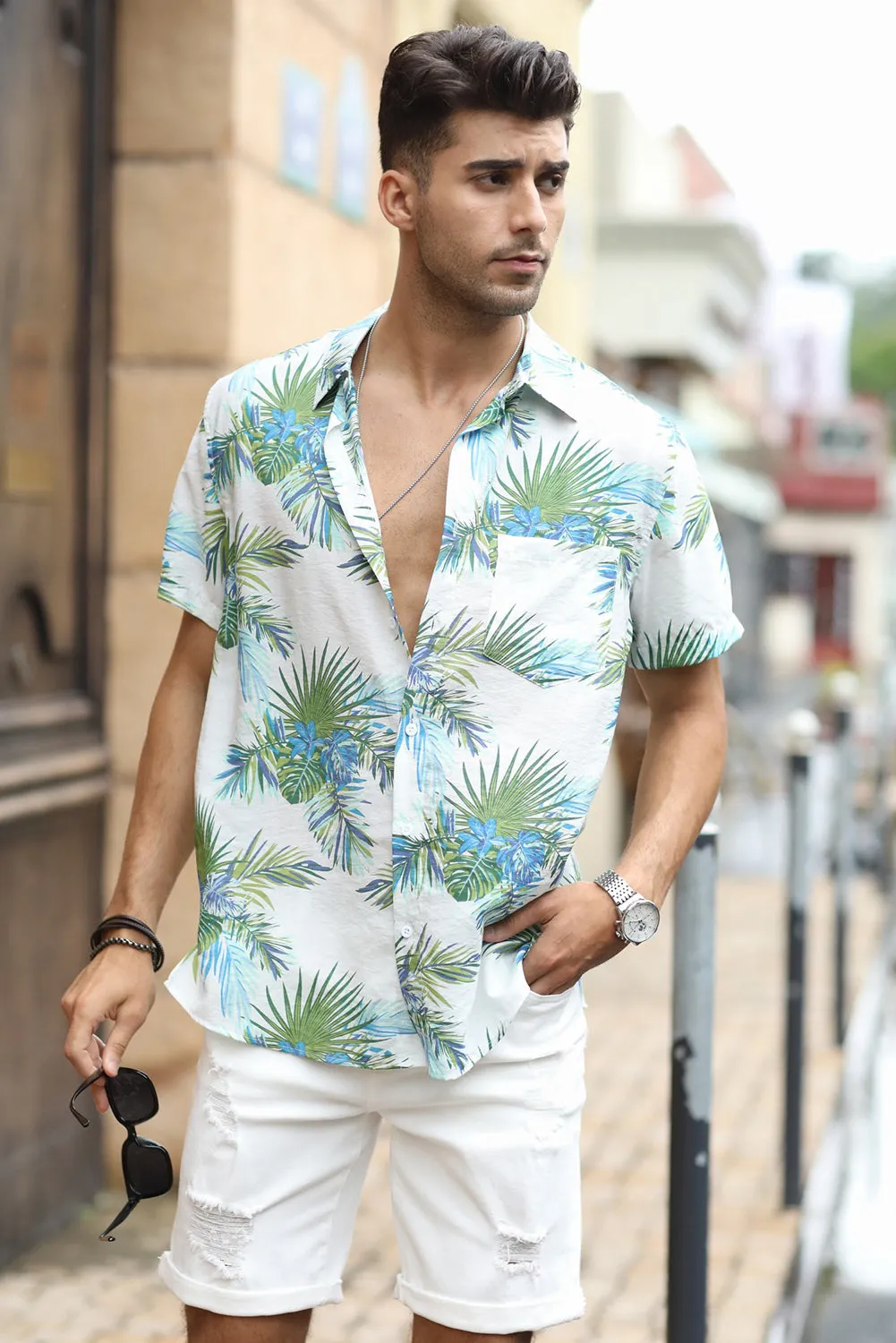 Men Regular Fit Short Sleeve Casual Hawaiian Shirt