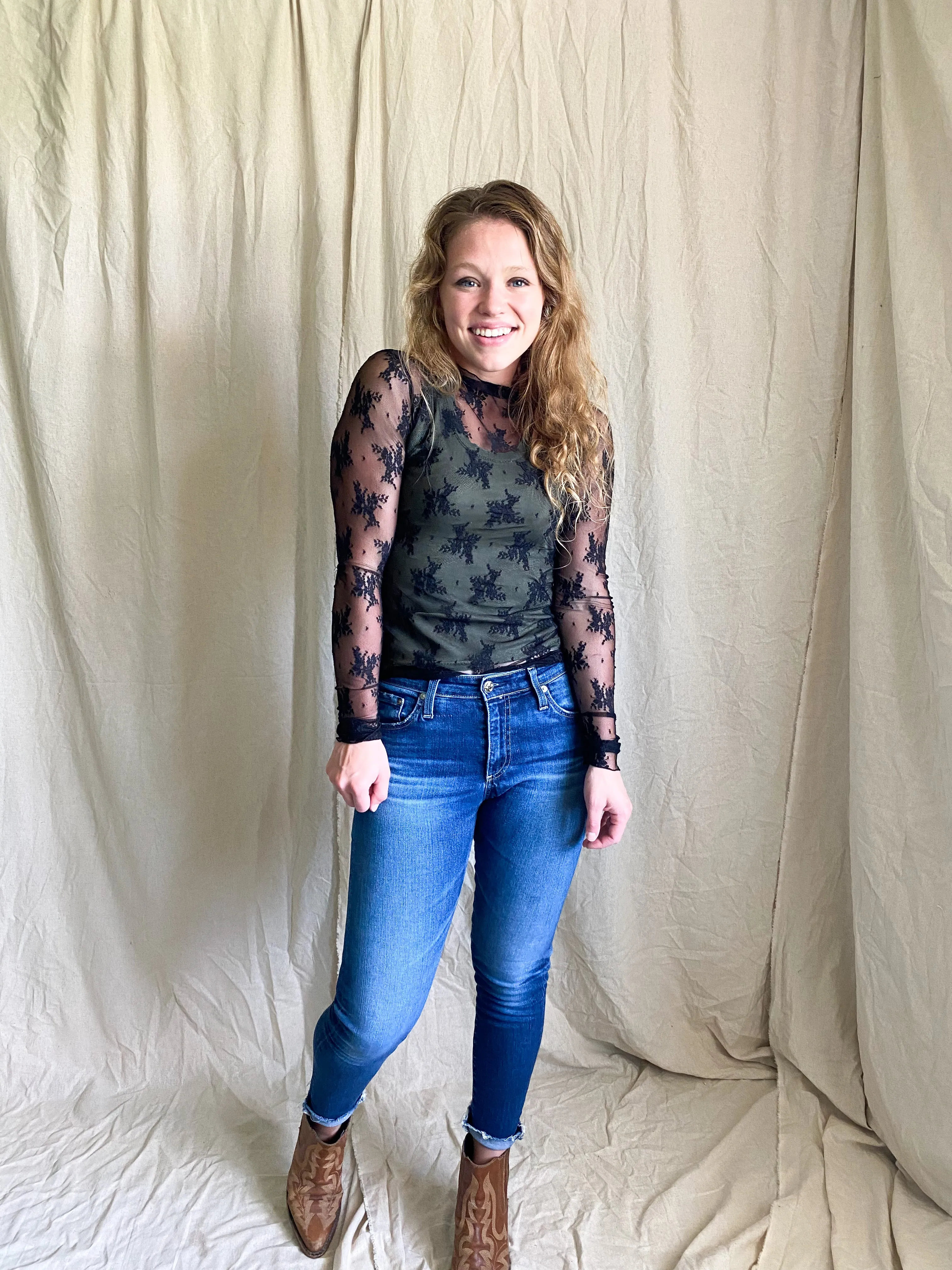 [restocked] Lady Lux layering top [black]