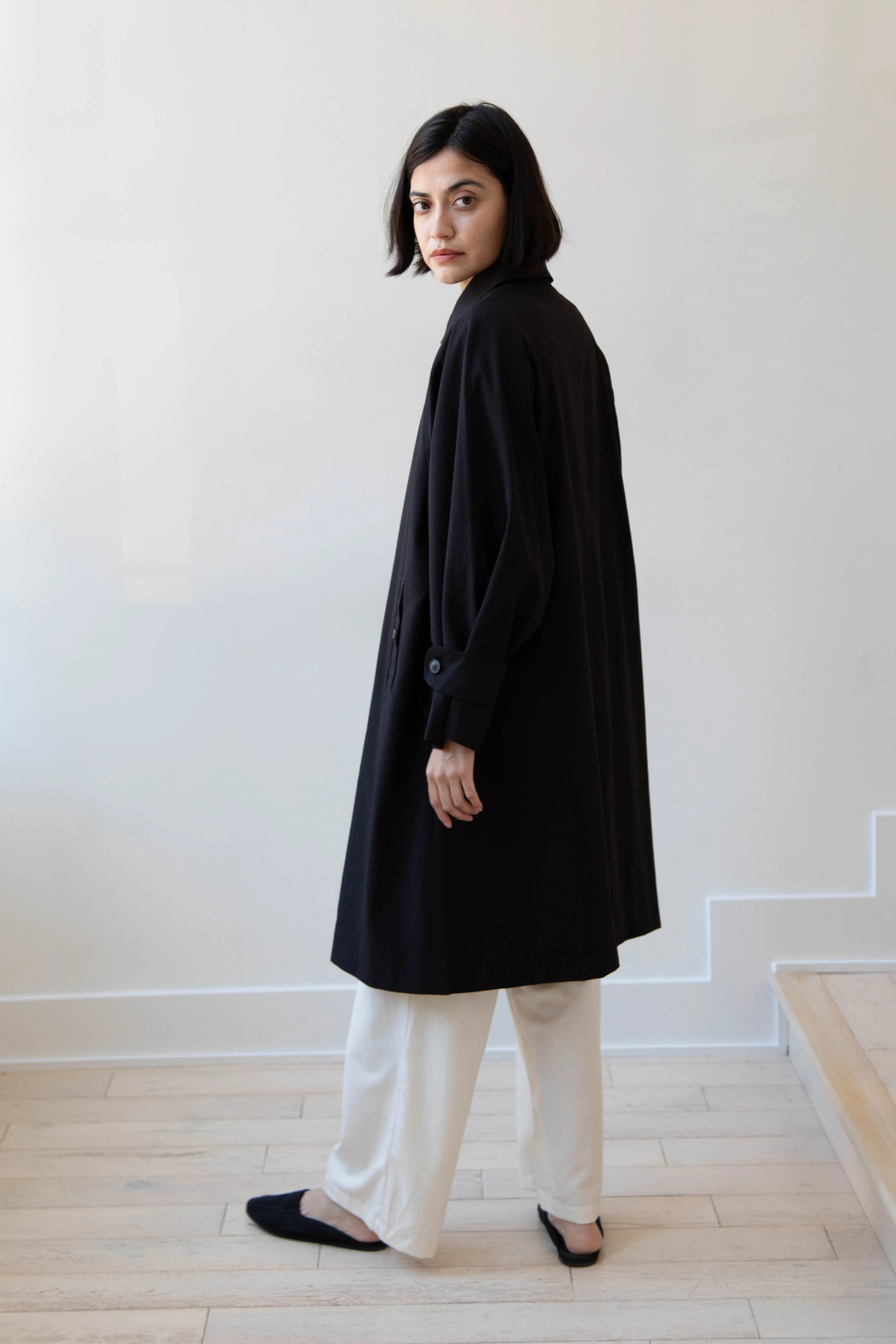 The Last Flower of the Afternoon | Wide Balmacaan in Black
