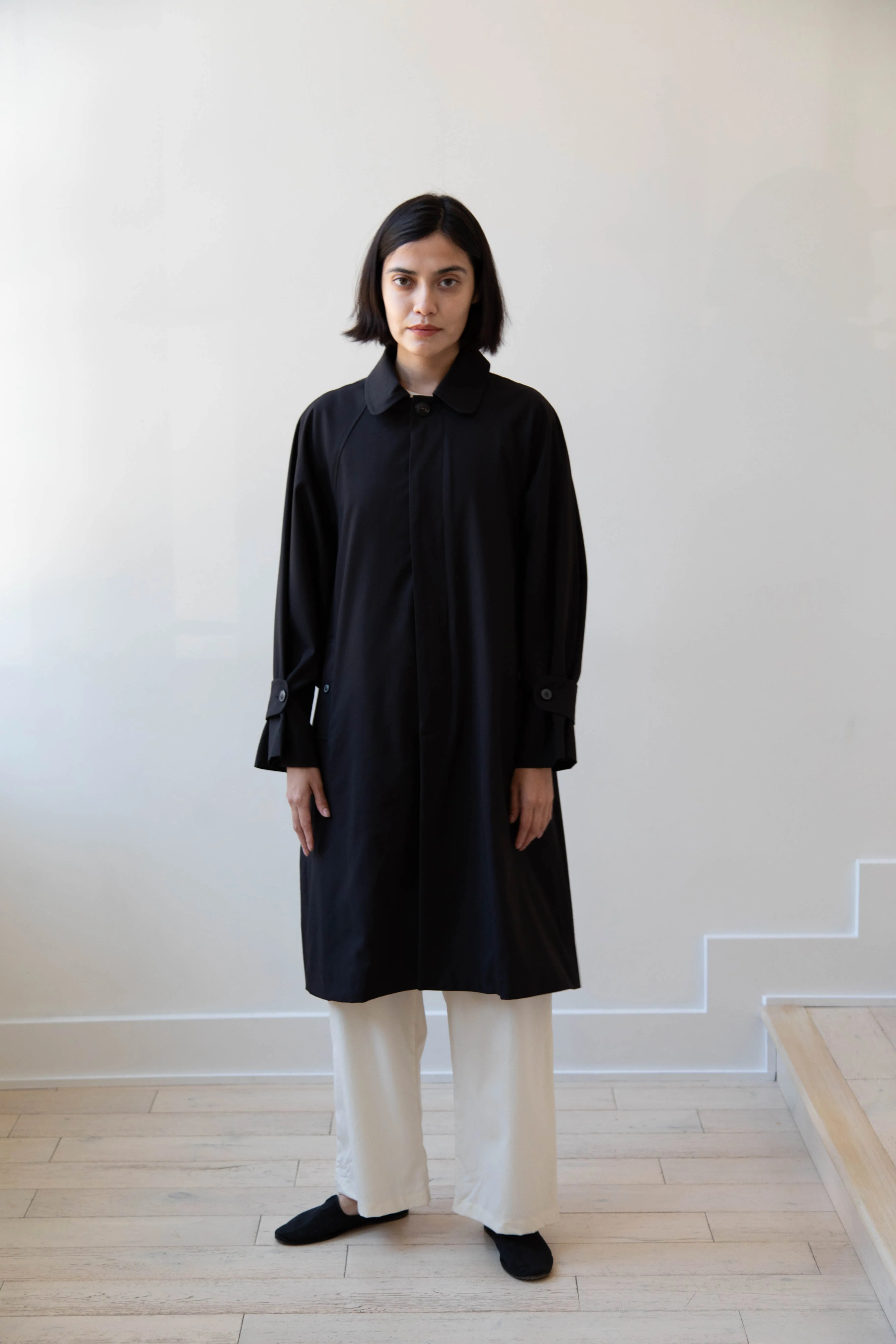 The Last Flower of the Afternoon | Wide Balmacaan in Black
