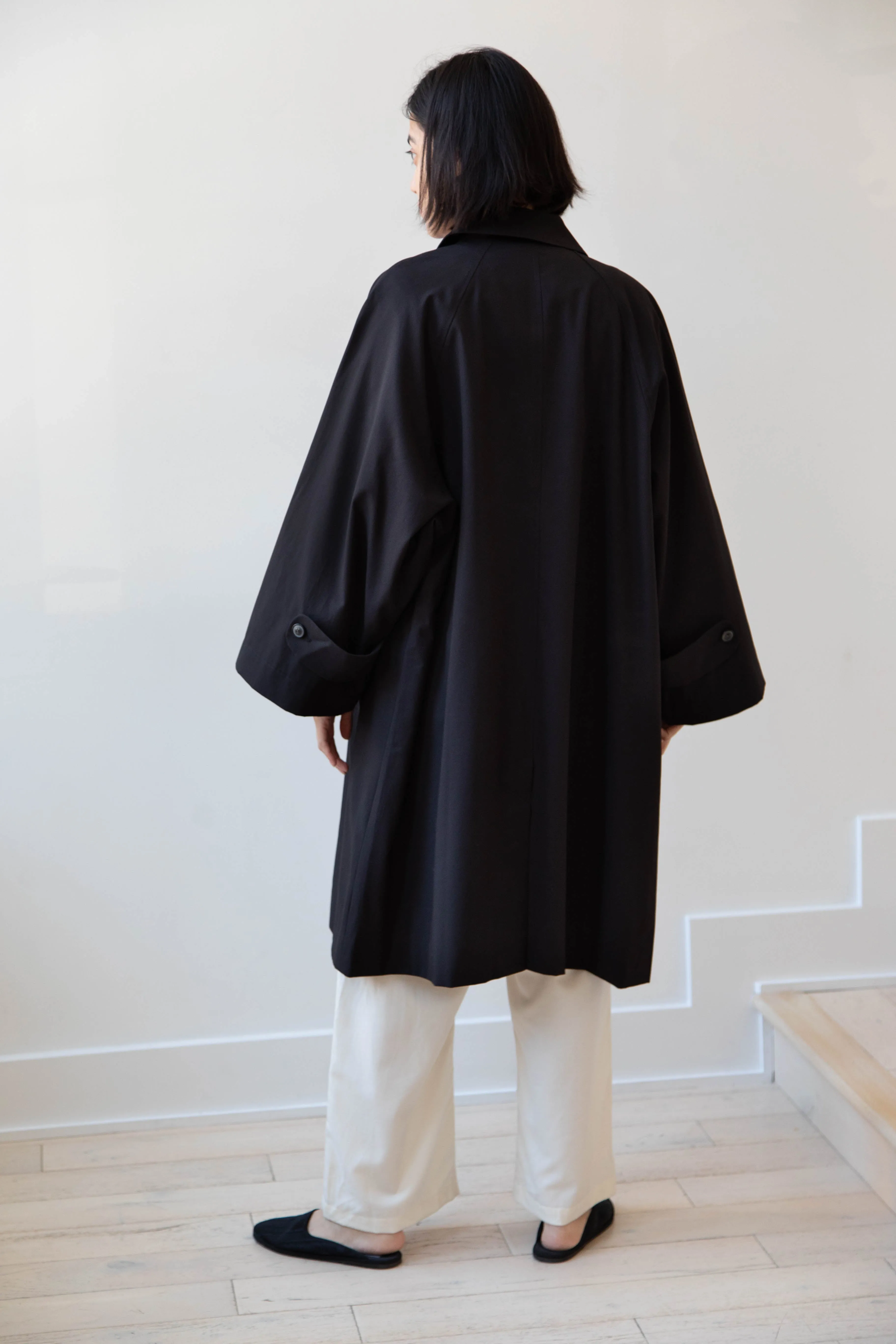 The Last Flower of the Afternoon | Wide Balmacaan in Black